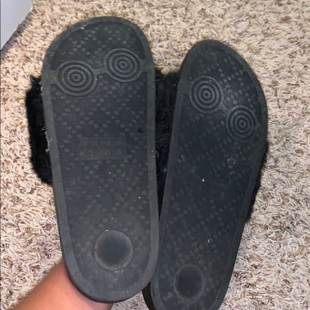 Fur slides - Picture 2 of 3